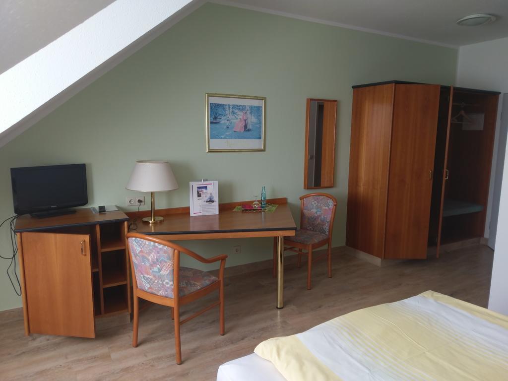 Hotel Elxleben Εξωτερικό φωτογραφία