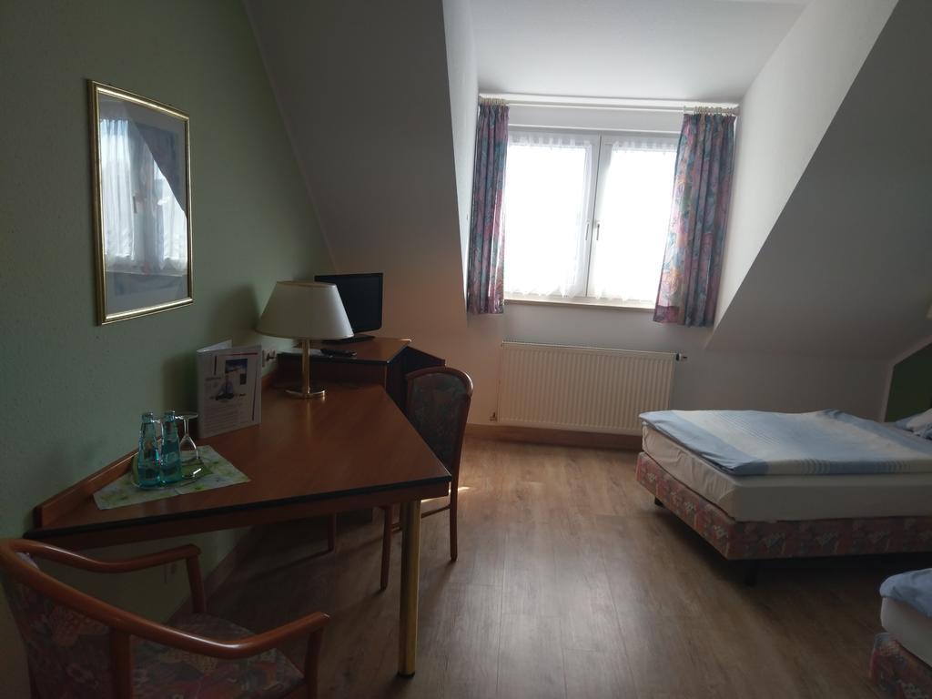 Hotel Elxleben Εξωτερικό φωτογραφία