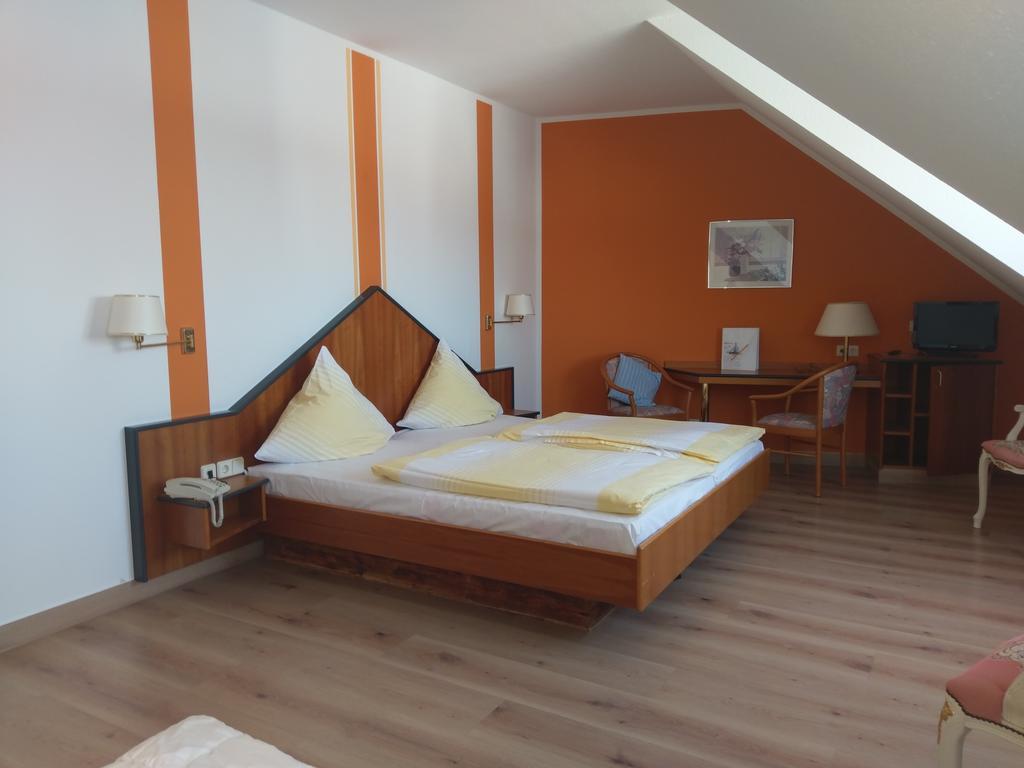 Hotel Elxleben Εξωτερικό φωτογραφία