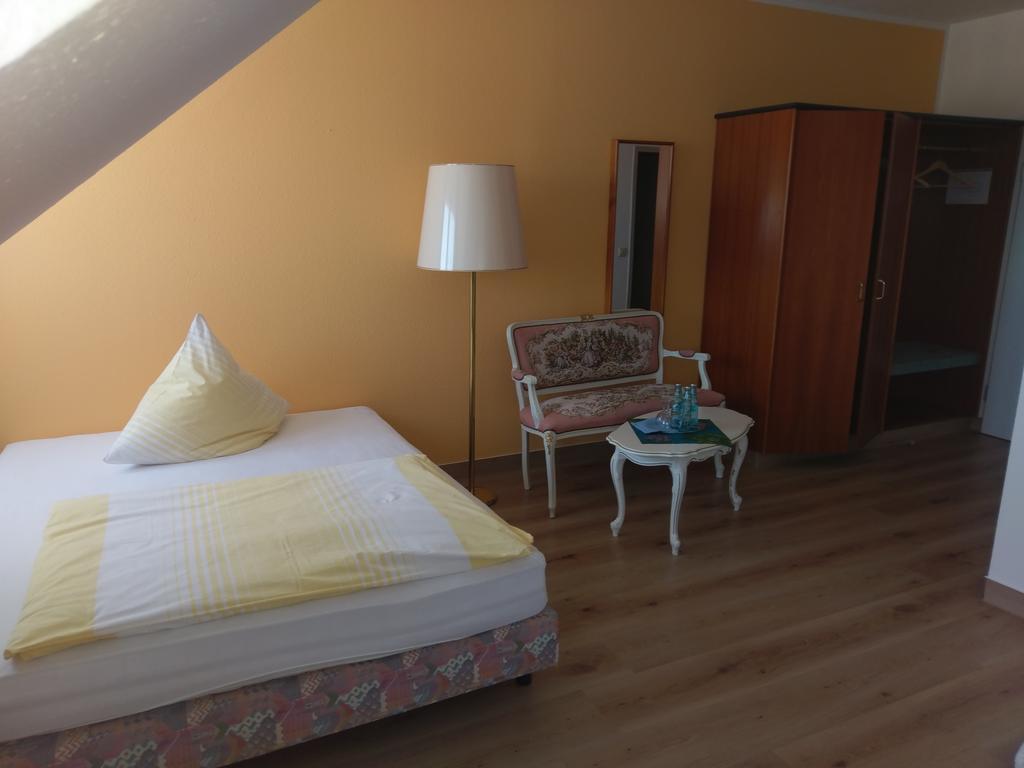 Hotel Elxleben Εξωτερικό φωτογραφία